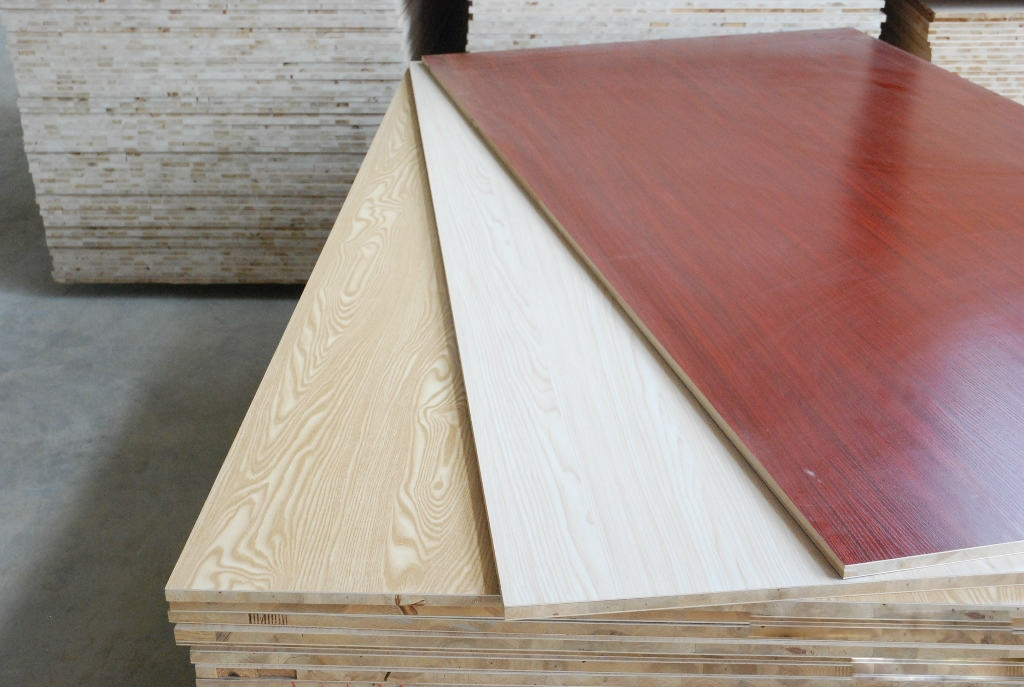 鑫汇木业：如何鉴定板材的环保性能呢？